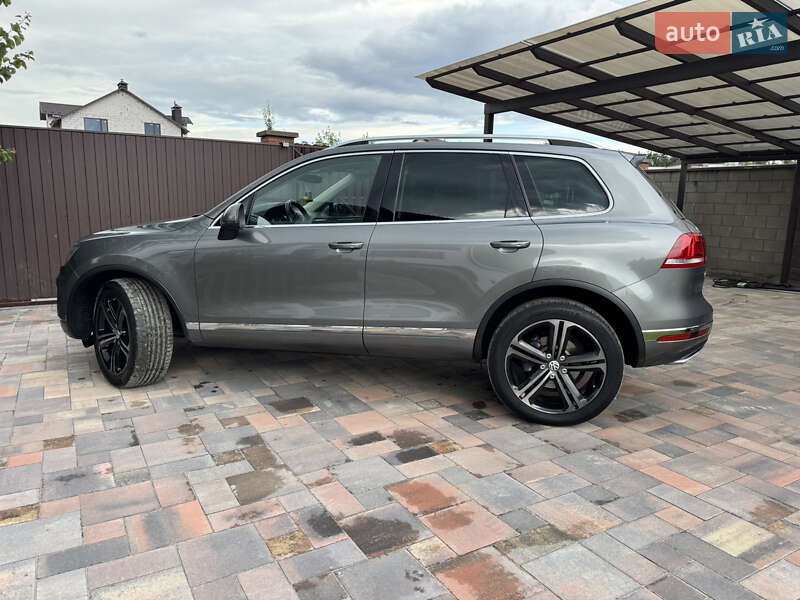 Volkswagen Touareg (2017)