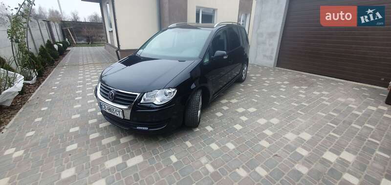 Volkswagen Touran (2007)