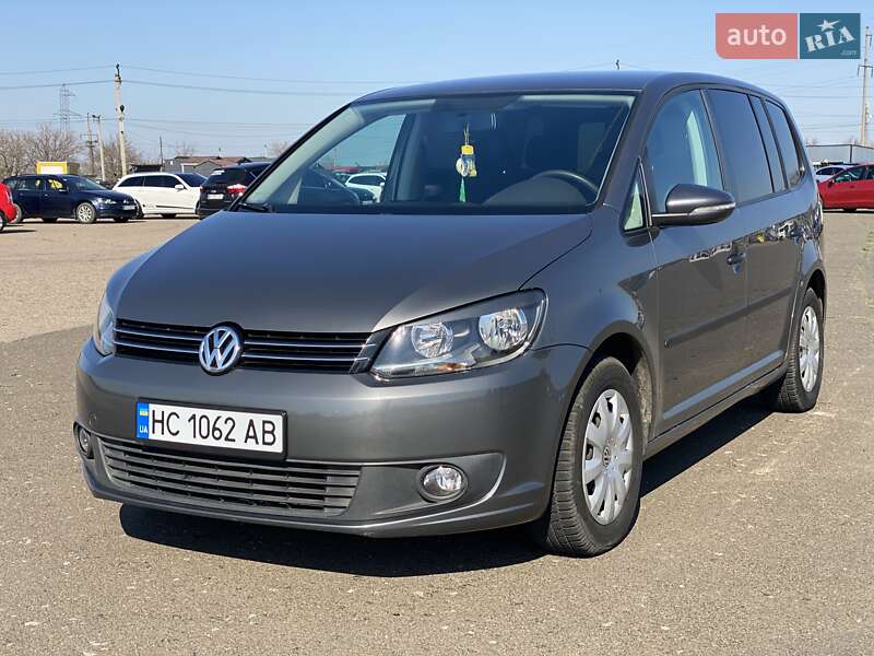 Volkswagen Touran (2014)