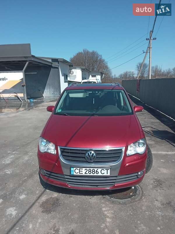 Volkswagen Touran (2008)