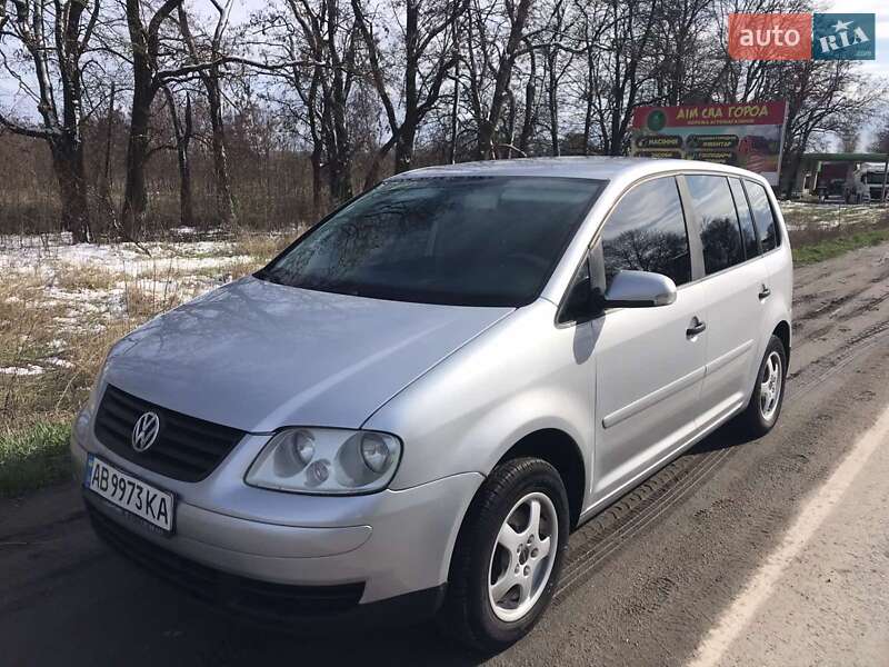 Volkswagen Touran (2005)