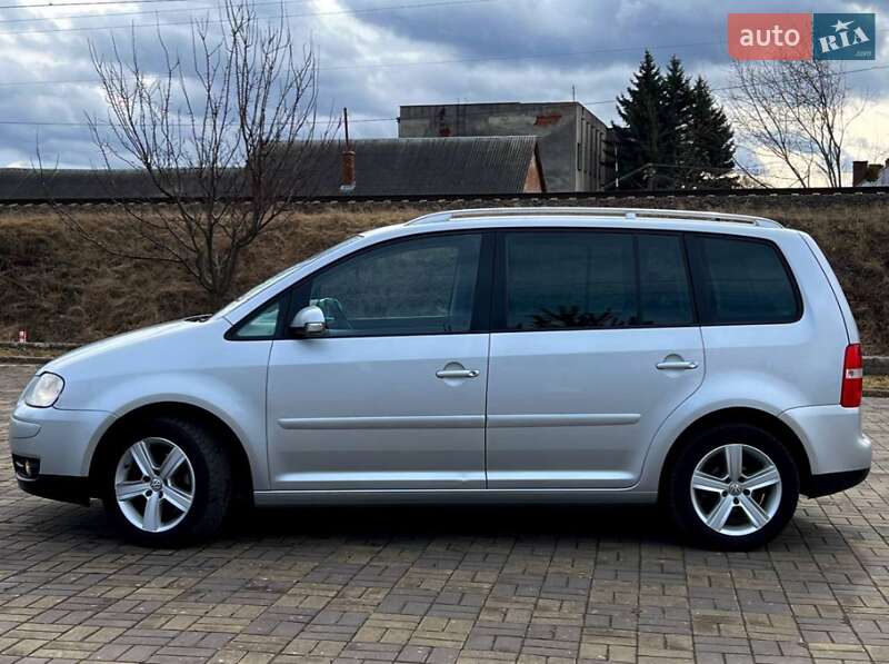 Volkswagen Touran (2004)