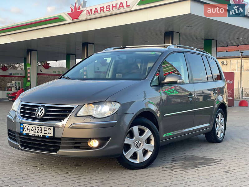 Volkswagen Touran (2007)