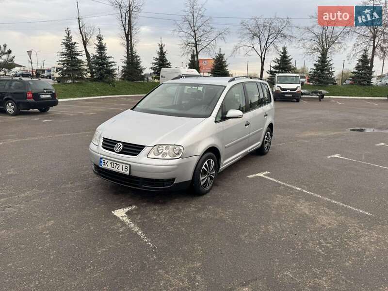 Volkswagen Touran (2006)