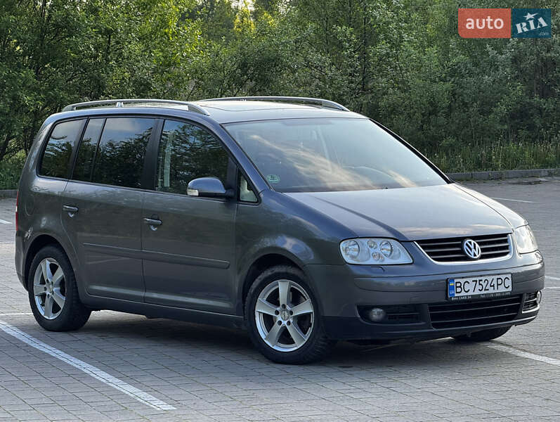 Volkswagen Touran (2004)