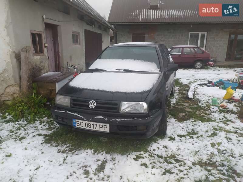 Volkswagen Vento (1994)