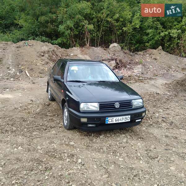 Volkswagen Vento (1992)