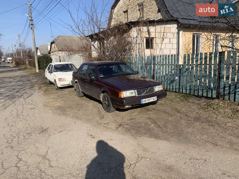 Volvo 460 (1991)