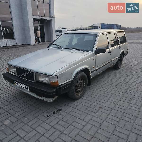 Volvo 740 (1987)