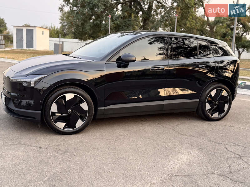 Volvo Ex30 (2024)