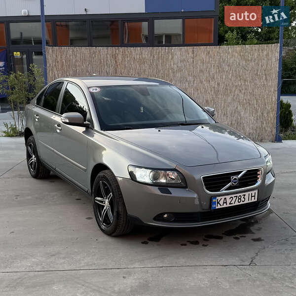 Volvo S40 (2008)