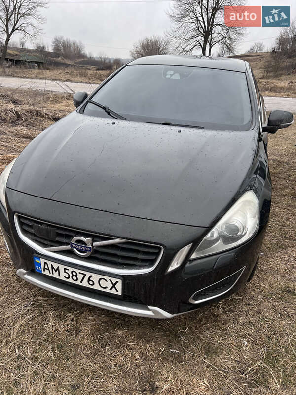 Volvo S60 (2010)