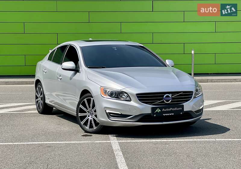 Volvo S60 (2014)