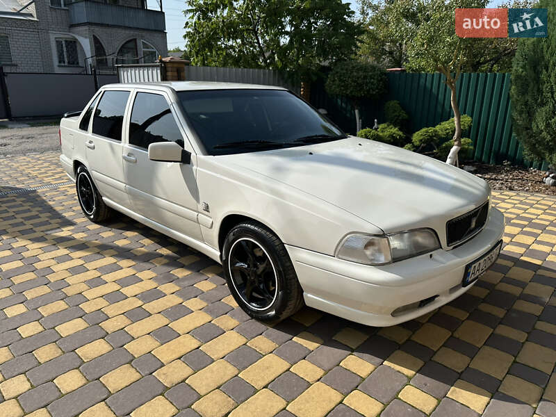 Volvo S70 (2000)