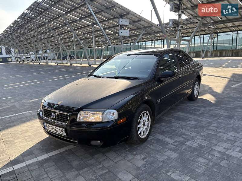 Volvo S80 (2003)