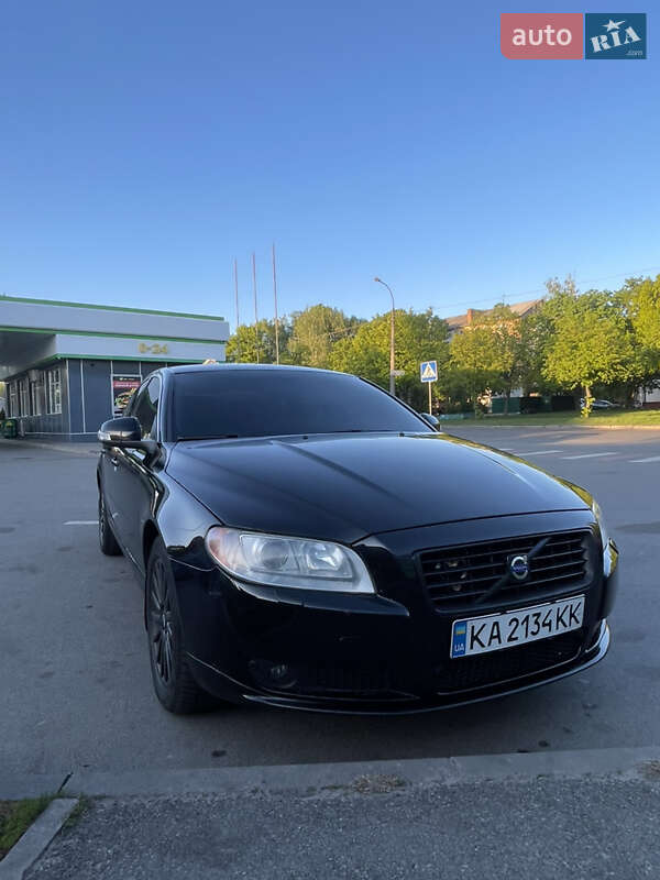 Volvo S80 (2008)