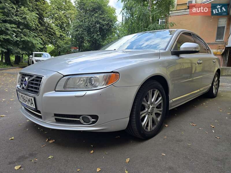 Volvo S80 (2011)