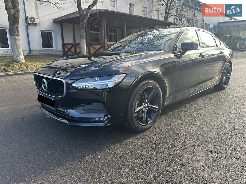 Volvo S90 (2018)