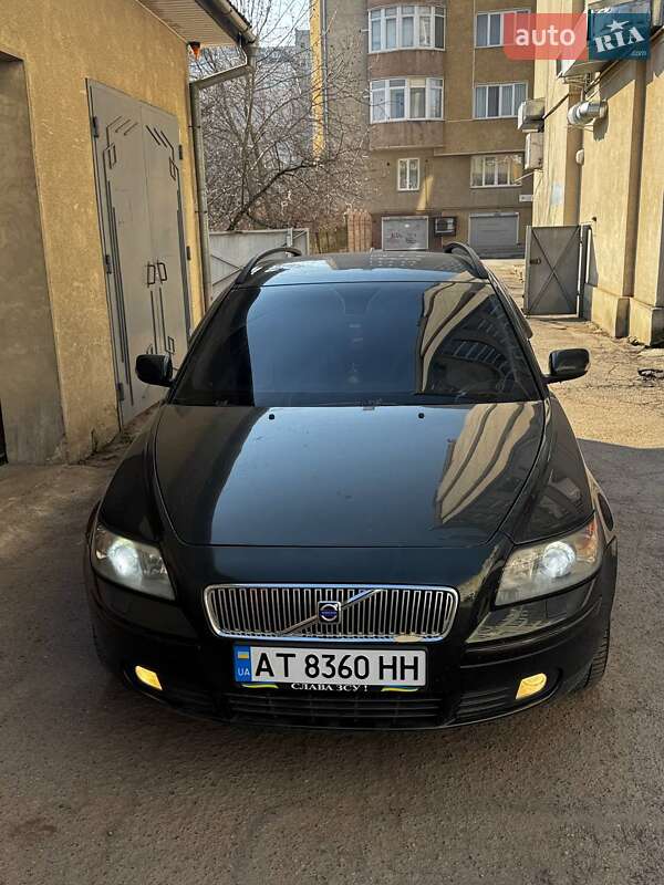 Volvo V50 (2005)