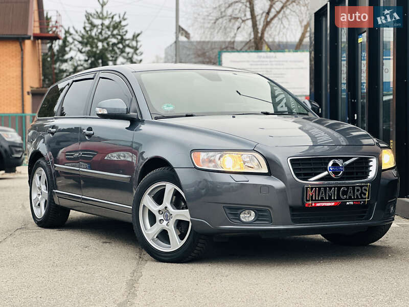 Volvo V50 (2012)