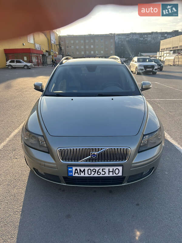 Volvo V50 (2007)