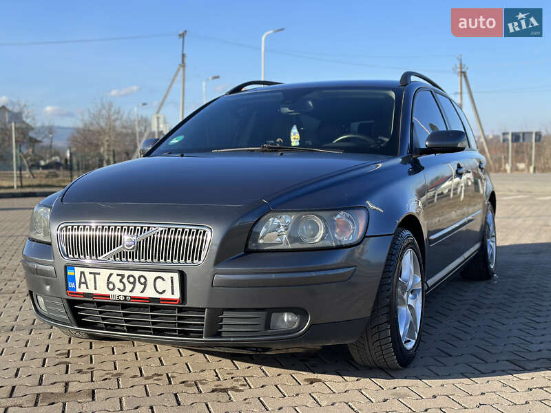 Volvo V50 (2005)