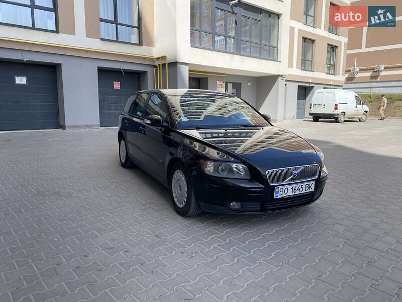 Volvo V50 (2007)