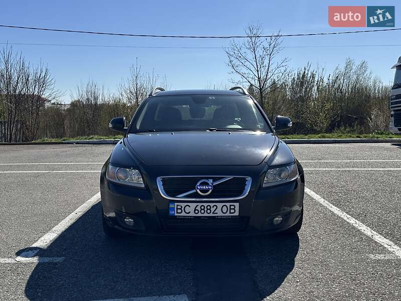 Volvo V50 (2012)