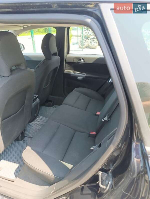 Volvo V50 (2009)