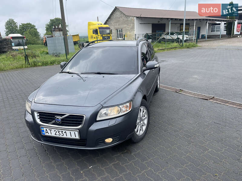 Volvo V50 (2008)