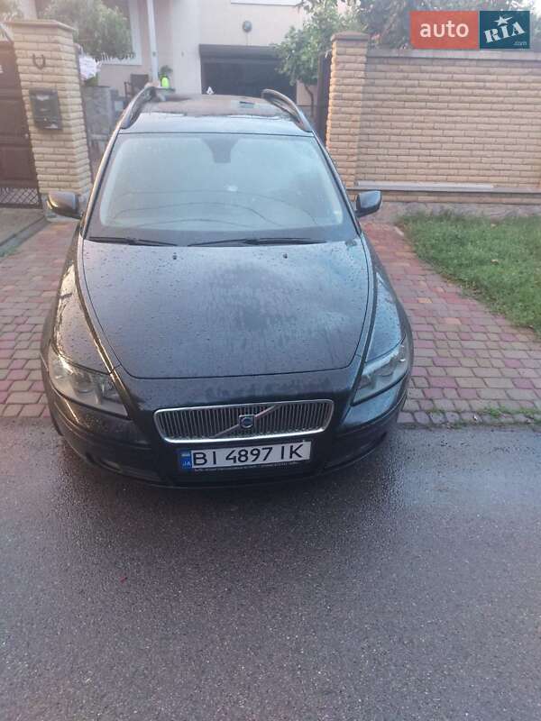 Volvo V50 (2006)