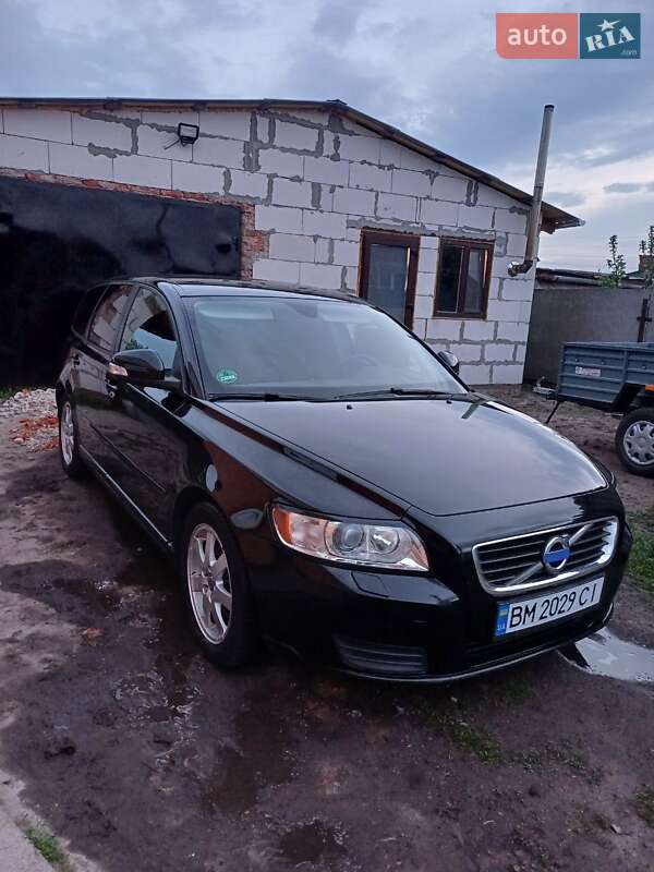 Volvo V50 (2011)