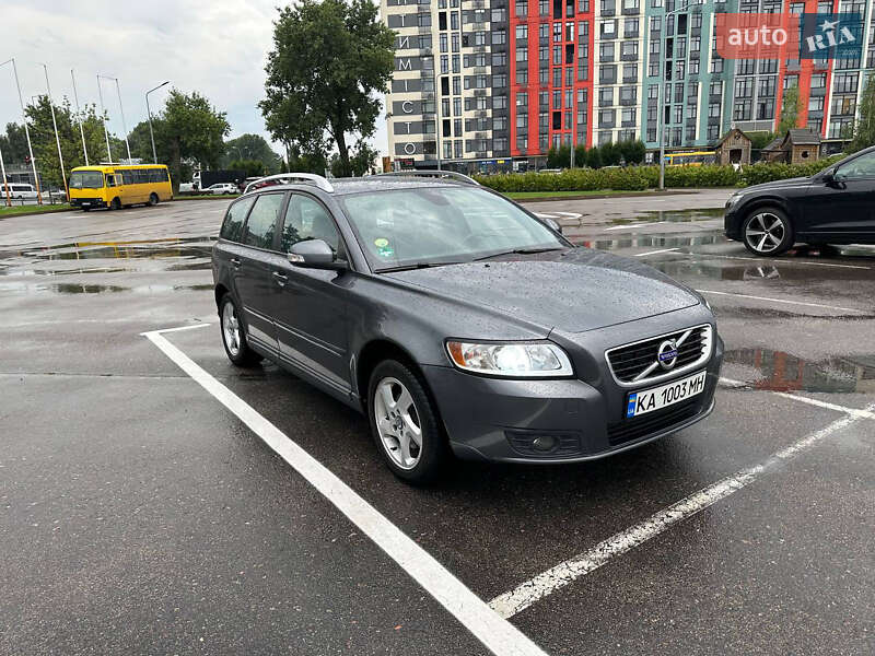 Volvo V50 (2012)