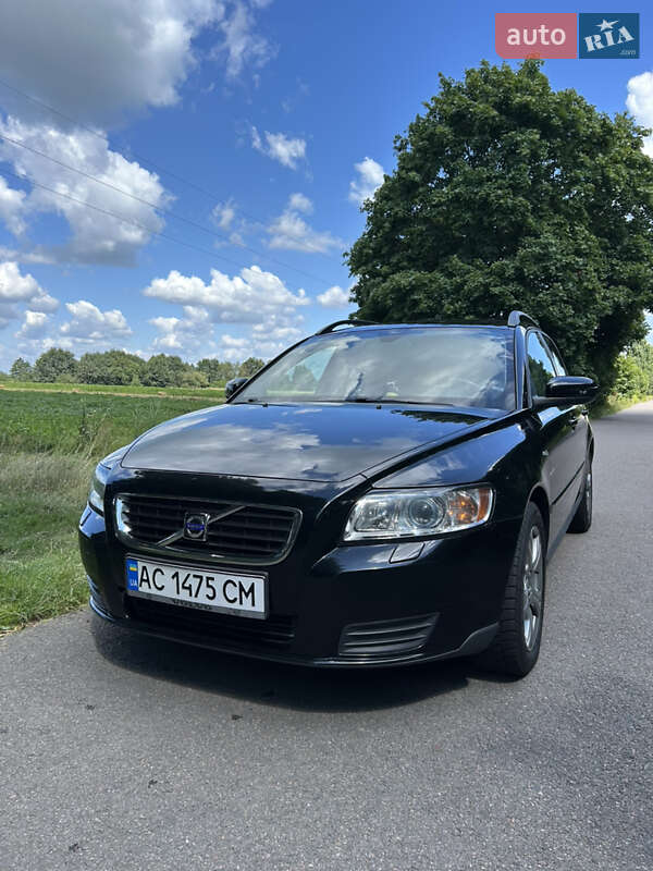 Volvo V50 (2008)