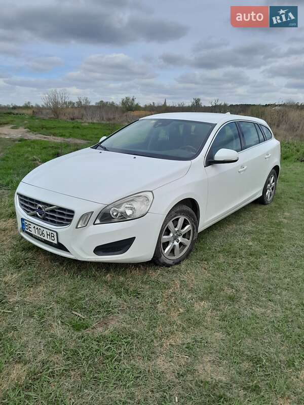 Volvo V60 (2010)