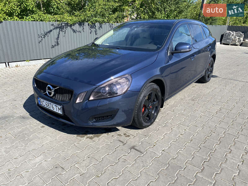 Volvo V60 (2011)