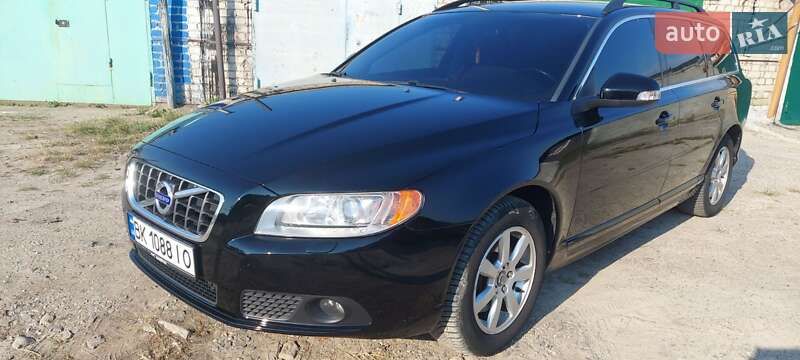 Volvo V70 (2011)