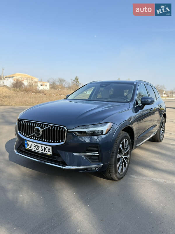 Volvo Xc60 (2023)