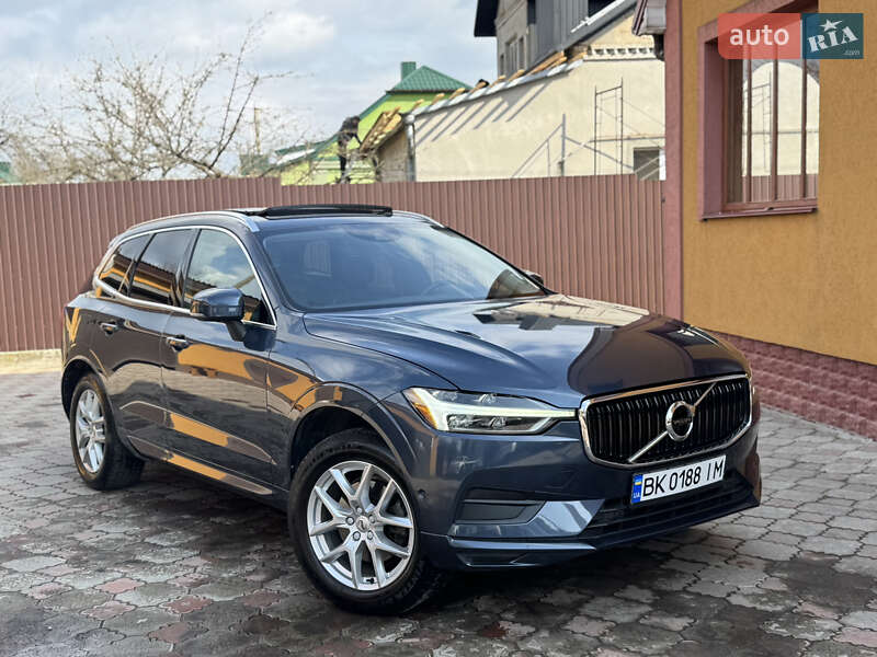Volvo Xc60 (2017)