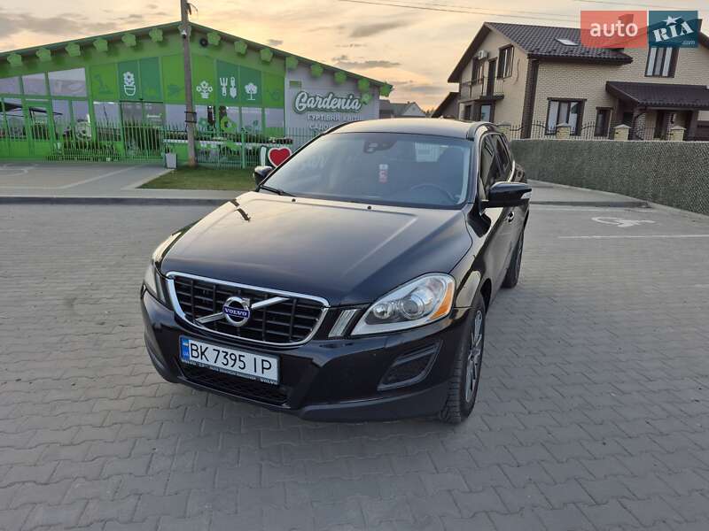Volvo Xc60 (2013)