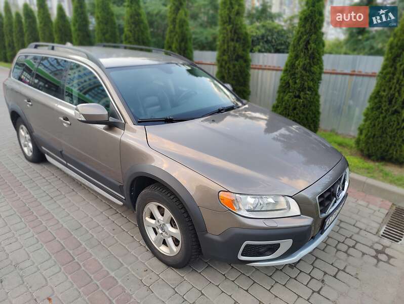 Volvo Xc70 (2009)