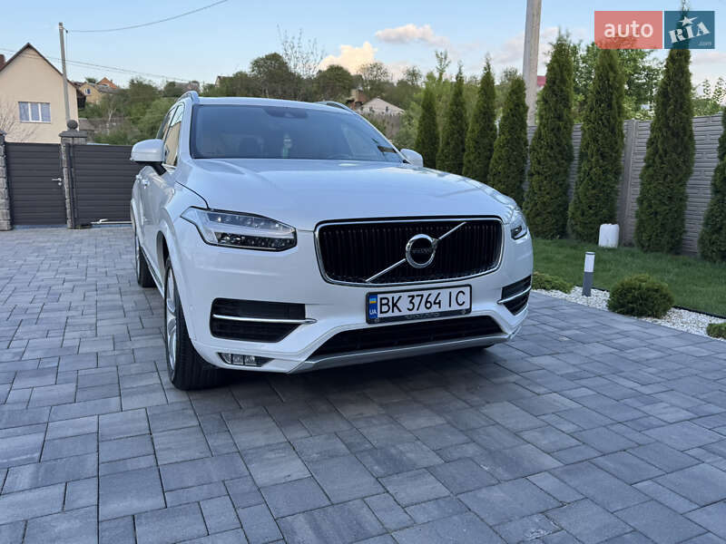 Volvo Xc90 (2015)