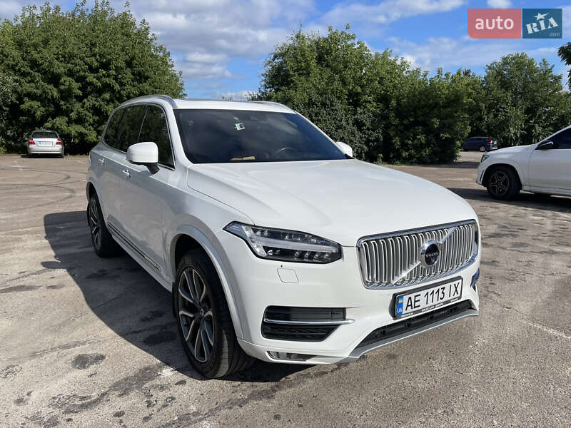 Volvo Xc90 (2019)