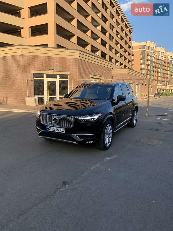 Volvo Xc90 (2016)
