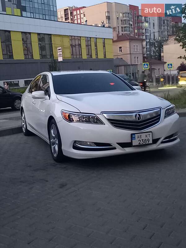 Acura Rlx (2013)