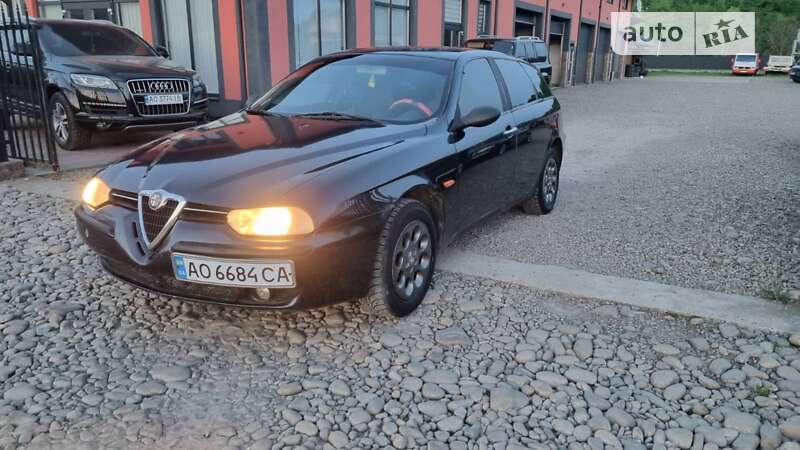 Alfa-romeo 156 (2000)