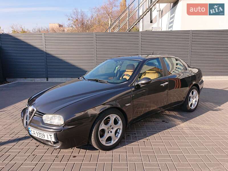 Alfa-romeo 156 (2002)