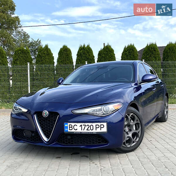Alfa-romeo Giulia (2016)