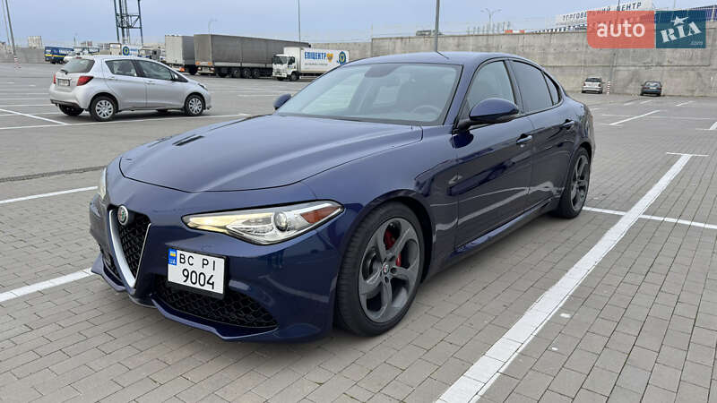 Alfa-romeo Giulia (2017)