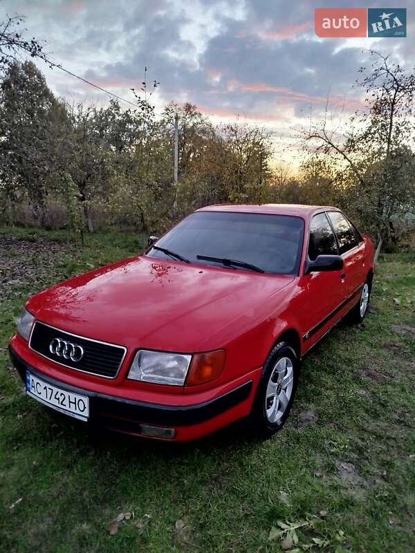 Audi 100 (1992)